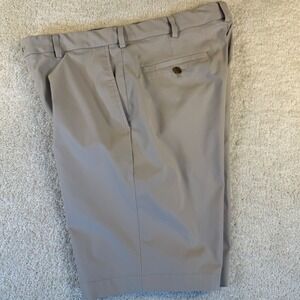 Walter Hagen Men's Golf Shorts 11 Majors Moisture Wicking‎ Lightweight Khaki